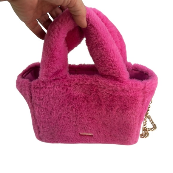 Skinnydip x Barbie Pink Grab Bag Fluff Fur Mini Tote 2023 Limited edition - Picture 12 of 14